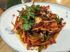 -青瓦餐厅·生鱼片·韩园烤肉(西塔店)