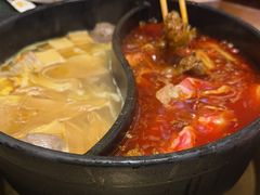 -沸炉重庆老火锅(军事博物馆店)