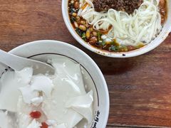 -小谭豆花(西大街店)