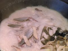 -陈大锅·岳阳鱼馆·地道岳阳菜(美食街店)