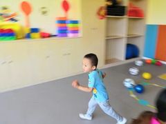 -侎宝运动成长中心(嘉定大融城店)