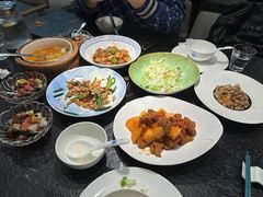 -金茂览秀城