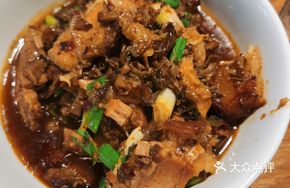 Stewed Pork with Stir-fried Sauce