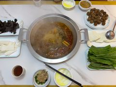 -撒拉人家.酸菜牦牛肉火锅