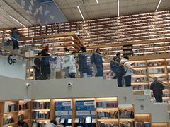 -朵云书院(滴水湖店)