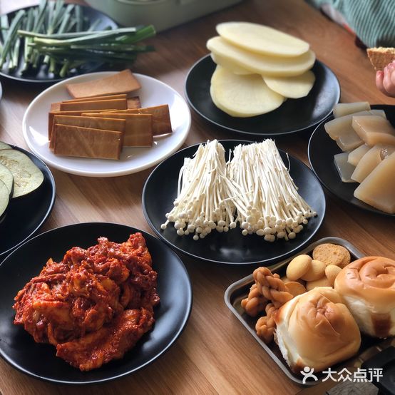 村子哩·自助烤肉小火锅