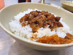 卤肉饭-圆宝台湾小吃(迎津街店)