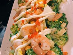 虾仁鸡蛋西兰花沙拉-Let's Taipei 非常烘焙(太古里店)