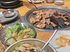 -那胡同里的小烤肉馆(开发区万达店)