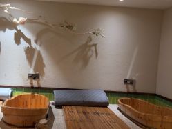 -香秀空间科技抗衰·美容中心