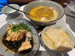 -蟹黄鱼·海派深夜面馆(巨鹿路店)