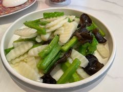 -关里关外·鱼头泡饼(唐冶绿地汇店)