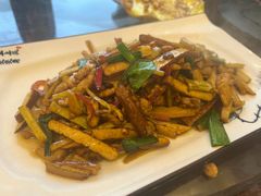 -自游人·美食一楼·地道徽菜(三十年名店)