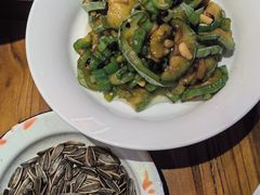 -黄弟大排档·湖南菜·小龙虾·小海鲜(凯旋北路店)