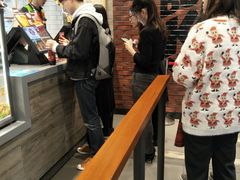 等位区-汉堡王(歌斐中心店)