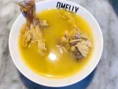 -澳美徕·港式花胶鸡火锅(高新万达店)