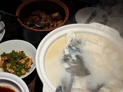 -许爷家·生态湖鲜(徐汇日月光店)