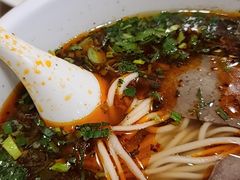 經典牛肉麵-夏雪花·手工拉面(南油店)