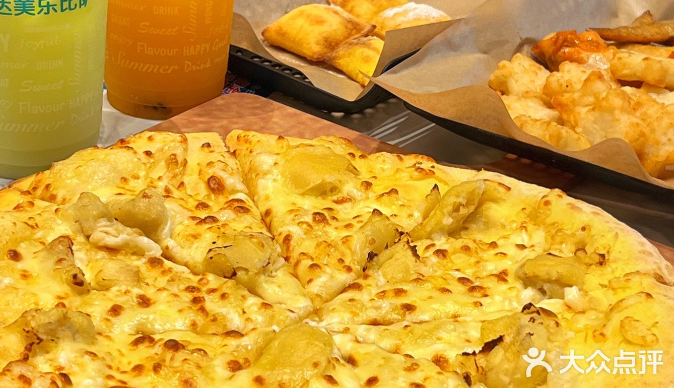 达美乐你是来报恩的吗‼️连续炫三天🍕