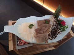 -左庭右院鲜牛肉火锅(浦江欢乐颂店)