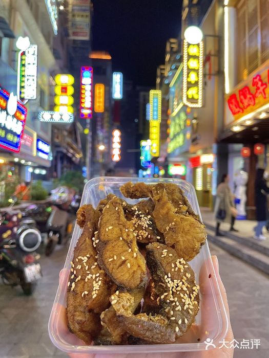 嘎嘎鸭下巴·爆辣干锅(明教寺店)图片