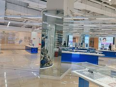 -优购镜仓(黄岛吾悦店)