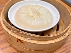 手拆蟹粉灌汤包-包小笼·金牌汤包(中山路店)
