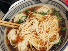 -弄堂小笼包(西青中北永旺购物中心店)