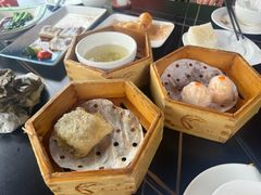 -鹿鸣酒家(越秀店)