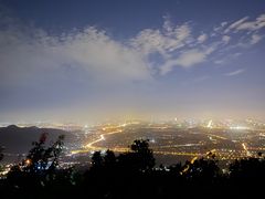 -鬼笑石后山停车场