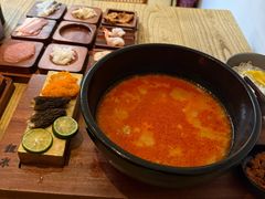-银米·云南传统过桥米线(双廊黑金冠店)