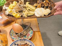 -洱火云南酸菜牛肉火锅(石景山当代商城店)