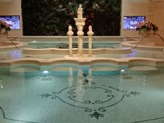 -麓湖国际水疗
