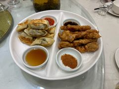 椒盐排骨馄饨-妈妈家·本帮菜(总店)