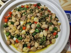 -叁煨蹄花·下饭盐帮菜(人民广场店)
