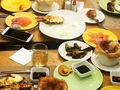 -华邑酒店·鲜艳全日自助餐厅
