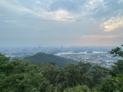 -紫金山山顶公园