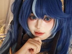 -米游妙妙屋cosplay换装自拍摄影体验馆