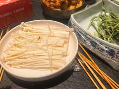 -来涮蜀鲜货火锅串串香(菜市口店)