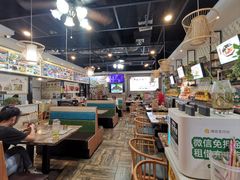 大堂-廣九广味食堂-猪肚鸡火锅(曼哈顿店)