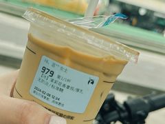 -瑞幸咖啡(梅花园地铁站店)