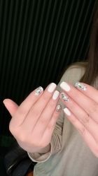 -情同手足美甲美睫