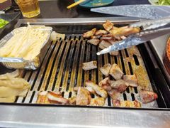 -臻牛烤肉