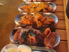 -叽叽扎扎烤肉场(生态城万达店)