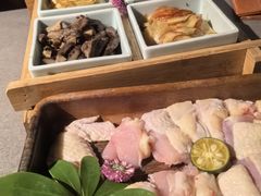 -蘑界·野生菌火锅(深业上城店)