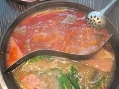 -冯校长老火锅(中联广场店)