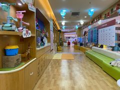 -澳洲袋鼠早教(金辉环球广场店)
