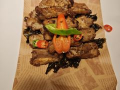 -头上红煨盐鸡乡村食府