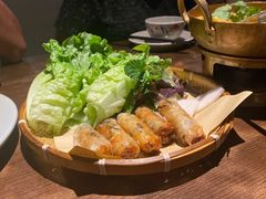 -大头虾越式风味餐厅(光明广场店)