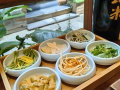 -银米·云南传统过桥米线(双廊黑金冠店)